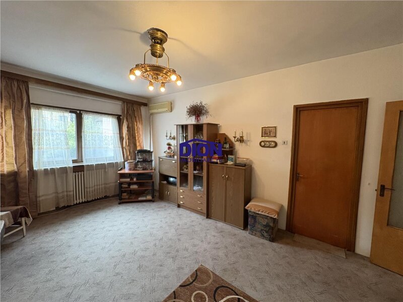 UNIVERSITATE, 2 camere, etaj 1, 72mp, boxa, terasa,